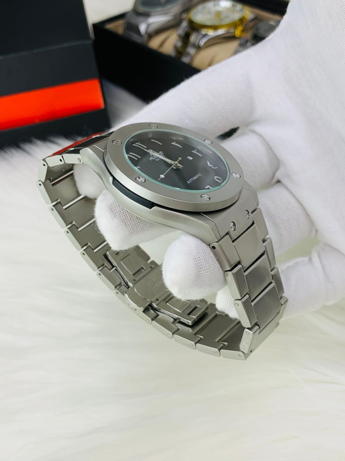 HUBLOT Arabic Dial Wristwatch – Premium Luxury